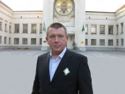 За церковные заслуги, Предстоятель Украинской Православной Церкви Московского Патриархата, Блаженнейший Митрополит Киевский и всея Украины Владимир, удостоил нашего директора одной из высочайших наград УПЦ МП, ордена прп. Агапита Печерского II степени. 