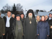 После Божественной Литургии в праздник святой великомученицы Екатерины и торжеств в честь 350-летия основания Свято-Екатерининского монастыря. Рядом с Преосвященнейшим Тихоном, епископом Видновским, викарием Московской епархии, настоятелем Свято-Екатерининского монастыря возлюбленные духовные чада и миряне. 